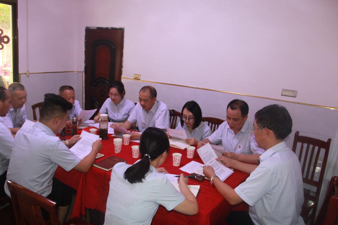 DƬ3.jpg